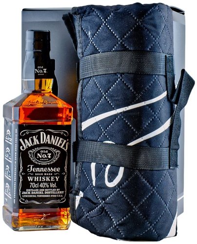 Jack Daniels Old no.7 + Prty deka  0.7l